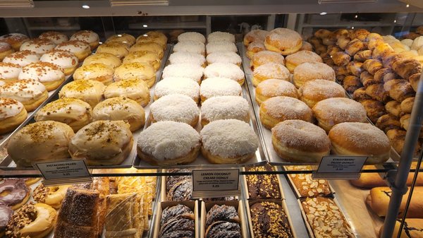 Breka Bakery & Café - Bute by null
