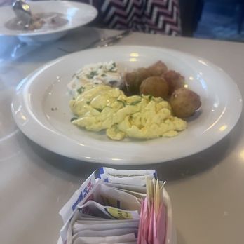 Jessica's Restaurant - Stuffed Artichoke Beignets - Italian Near Me - Fanwood, New Jersey