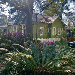 Azalea Park - Some historic houses along one of the walking paths at the southern edge of the park