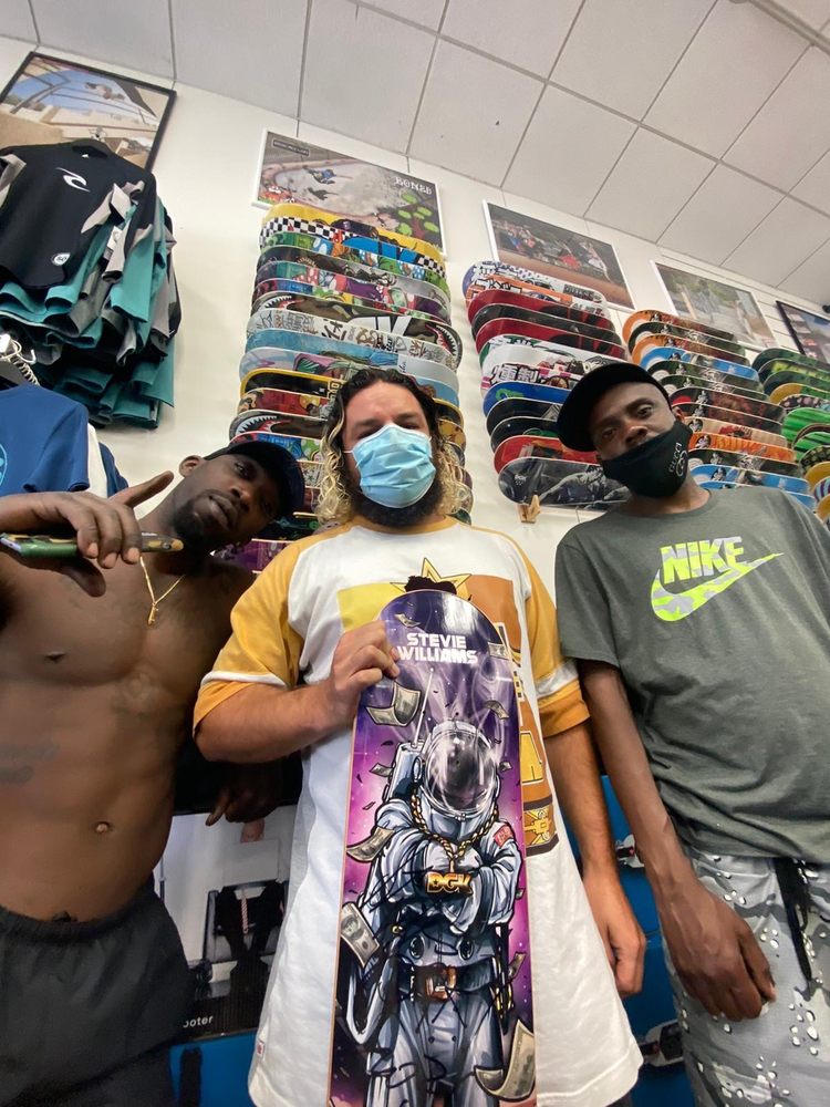 HIGH FIVE SKATE SHOP Updated September 2024 236 Photos & 20 Reviews