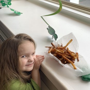 Spanky's Gourmet Grub - Food Trucks Near Me - Nutley, New Jersey