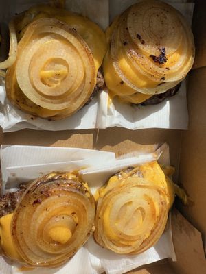 In-N-Out Burger by null