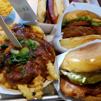 Shake Shack El Segundo - Burgers Near Me - El Segundo, California