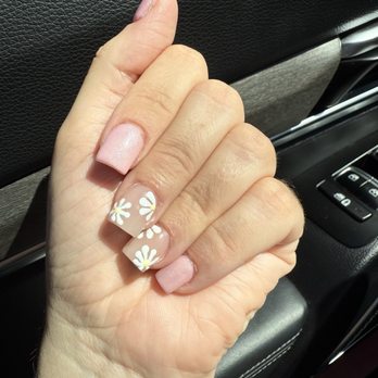 Beauty Nails & Perfumes - Nail Salons Near Me - Long Beach, California