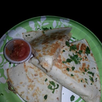 Tastebuds-Catering - Chicken quesadilla - Street Vendors Near Me Tastebuds-Catering - Chicken quesadilla - Street Vendors Near Me