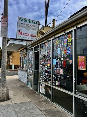 Taqueria La Mexicana by null