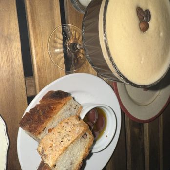 Uliveto - Mazzanotta cocktail and bread - Mediterranean Near Me - Richmond, Virginia