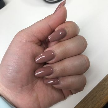 Pink + White Nail Studio - Nail Salons Near Me - Springfield, Missouri
