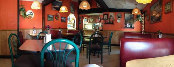 Andre's Pizza by null