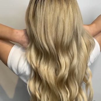 Bellazza Beauty Bar 2.0 - blonde blonde - Hair Salons Near Me - Tucson, Arizona