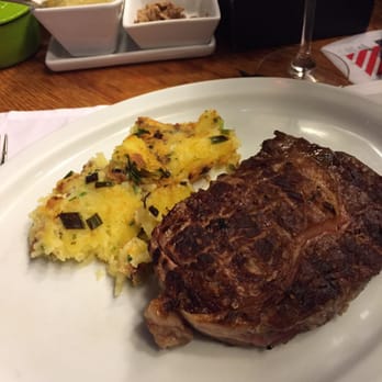 Esplanada Grill - Delicious ribeye! Cooked to order "rare" - Steakhouses Near Me - Rio de Janeiro, RJ