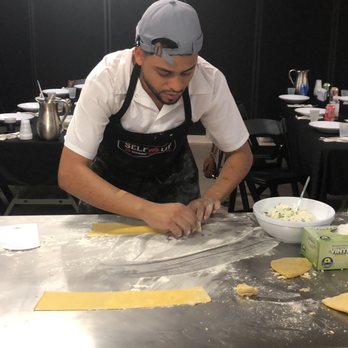 Selfup Cooking Classes - Making ravioli - Cooking Classes Near Me - New York, New York Selfup Cooking Classes - Making ravioli - Cooking Classes Near Me - New York, New York