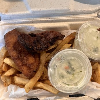 The Shamrock Pub - Pubs Near Me - Utica, Michigan