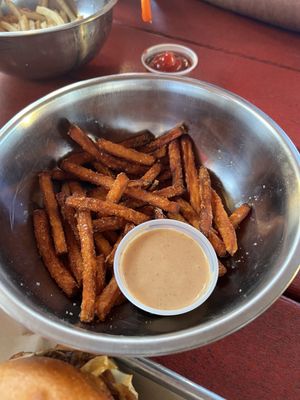 Hopdoddy Burger Bar by null