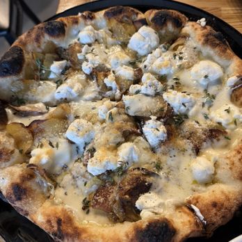 Sei Pizza Bar - potato pizza - Pizza Near Me - Los Angeles, California