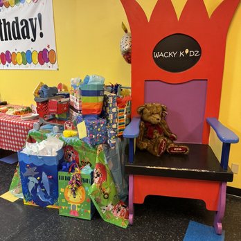 Wacky Kidz - Present table - Arcades Near Me - San Antonio, Texas Wacky Kidz - Present table - Arcades Near Me - San Antonio, Texas