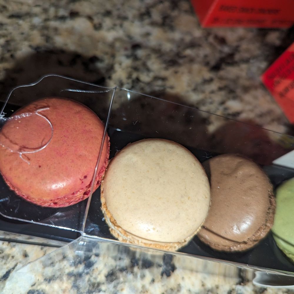 Brecotea - Heavenly Macrons - Bakeries Near Me - Richmond, Virginia Brecotea - Heavenly Macrons - Bakeries Near Me - Richmond, Virginia