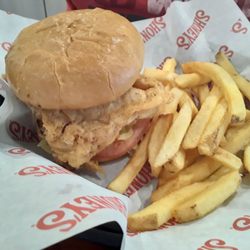 Shoney's - Crispy Chicken Sandwich