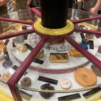Voodoo Doughnut - Bakeries Near Me - Orlando, Florida Voodoo Doughnut - Bakeries Near Me - Orlando, Florida