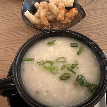 Cha Kee - Congee... meh. Rice noodle is ok. - Chinese Near Me - New York, New York