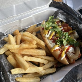 Las Catrinas - Hotdog - Food Trucks Near Me - San Antonio, Texas Las Catrinas - Hotdog - Food Trucks Near Me - San Antonio, Texas