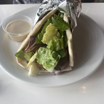 Pita Jungle - Falafel sandwich - Mediterranean Near Me - Phoenix, Arizona Pita Jungle - Falafel sandwich - Mediterranean Near Me - Phoenix, Arizona