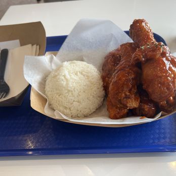 Vons Saratoga - love their yangnyeom fried chicken they have temporary lunch specials - Chicken Wings Near Me - San Jose, California