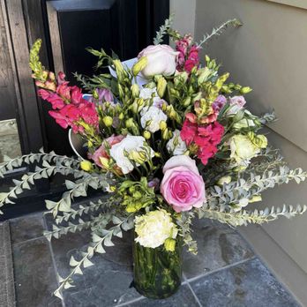Gal in the Glen - "Bright spot bouquet"+Double bouquet option+ vase+customized to add pink flowers. taken by delivery team at delivery location. - Florists Near Me - San Jose, California