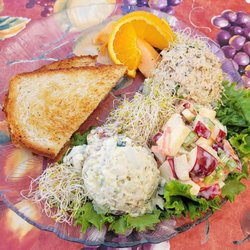Garden Cafe - Trio Salad