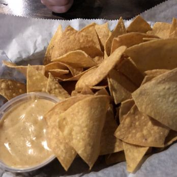 Gomez Salsa - Chips and Queso - Mexican Near Me - Cincinnati, Ohio