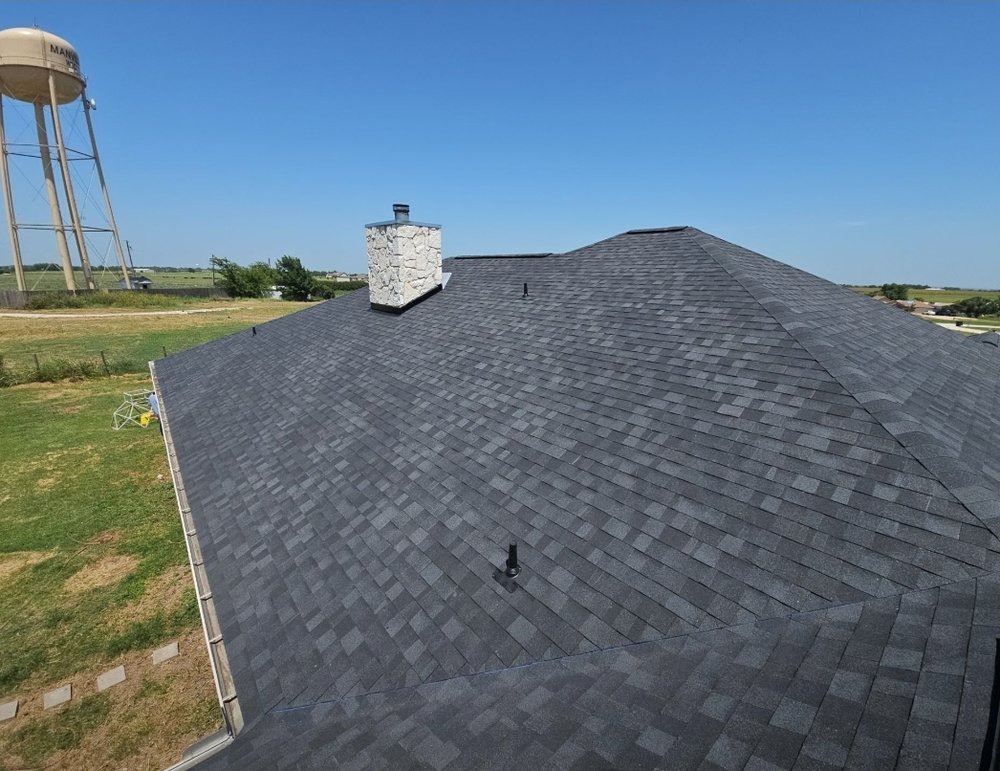 Slide of Avanti Roofing