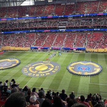 Mercedes-Benz Stadium - Stadiums & Arenas Near Me - Atlanta, Georgia