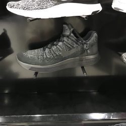 Shoe Palace - Nice shoe all black