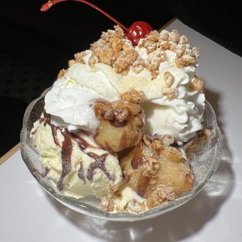 Bonnie's - Chow Nai Sundae ($12) - Cantonese Near Me - Brooklyn, New York