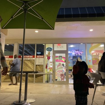 Menchie's Frozen Yogurt - In front of the store :) - Ice Cream & Frozen Yogurt Near Me - Tamarac, Florida Menchie's Frozen Yogurt - In front of the store :) - Ice Cream & Frozen Yogurt Near Me - Tamarac, Florida