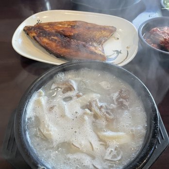 Traditional Korean Beef Soup - Mixed seolleongtang (tripe, tendon, brisket)  And Mackerel - Korean Near Me - Edmonds, Washington