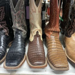 S & S Western Wear Resale - Men's boots
