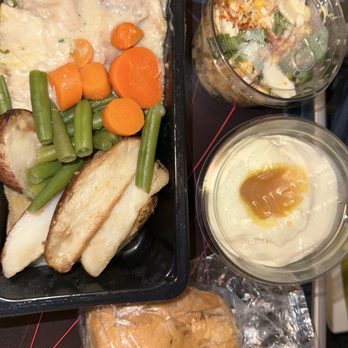 Qatar Airways - Dinner - Airlines Near Me - Dulles, Virginia