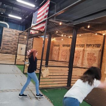 Ironwood Axe Throwing - Great, well kept, environment! - Axe Throwing Near Me - Denton, Texas