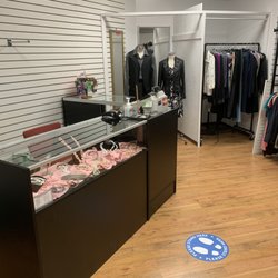 James Bay Community Closet