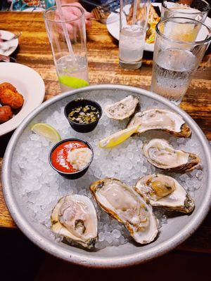 Coast Bar & Grill by null