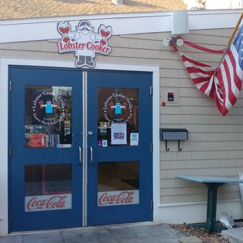 Lobster Cooker - Lobster Cooker in Freeport, ME - Seafood Near Me - Freeport, Maine