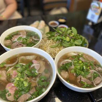 Pho 79 - 1 large and 2 medium pho - Vietnamese Near Me - Miami, Florida Pho 79 - 1 large and 2 medium pho - Vietnamese Near Me - Miami, Florida