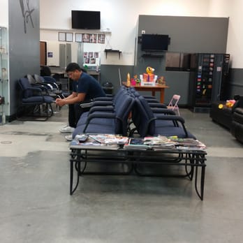 Imperial Barber Shop - Getting a fade at 8am on a Friday! So convinient! - Barbers Near Me - Norwalk, California