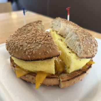 Brick & Bell Cafe - Sunrise Sandwich - Coffee & Tea Near Me - La Jolla, California