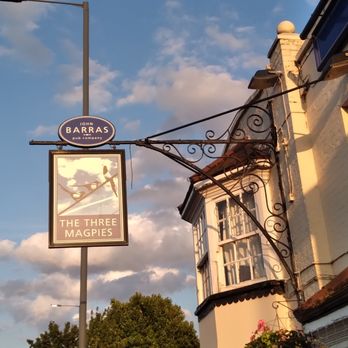 Three Magpies - Sign - Pubs Near Me - Hounslow, XGL Three Magpies - Sign - Pubs Near Me - Hounslow, XGL