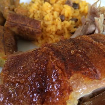 El Rancho Original - Crunchy pork goodness. - Barbeque Near Me - Cayey, Puerto Rico El Rancho Original - Crunchy pork goodness. - Barbeque Near Me - Cayey, Puerto Rico
