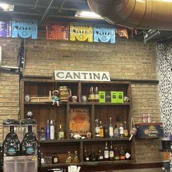 L' Patron Tacos - New Mexican Cuisine Near Me - Chicago, Illinois