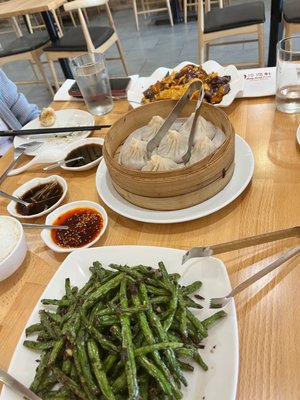 Ling Long Xuan by null