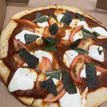 Mangiamo By 604 - Margarita Pizza - Italian Near Me - Honolulu, Hawaii Mangiamo By 604 - Margarita Pizza - Italian Near Me - Honolulu, Hawaii